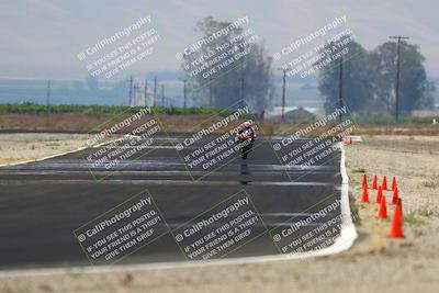 media/Jun-07-2025-TrackDaz (Sat) [[4413525952]]/A Group/2pm (Turn 9)/